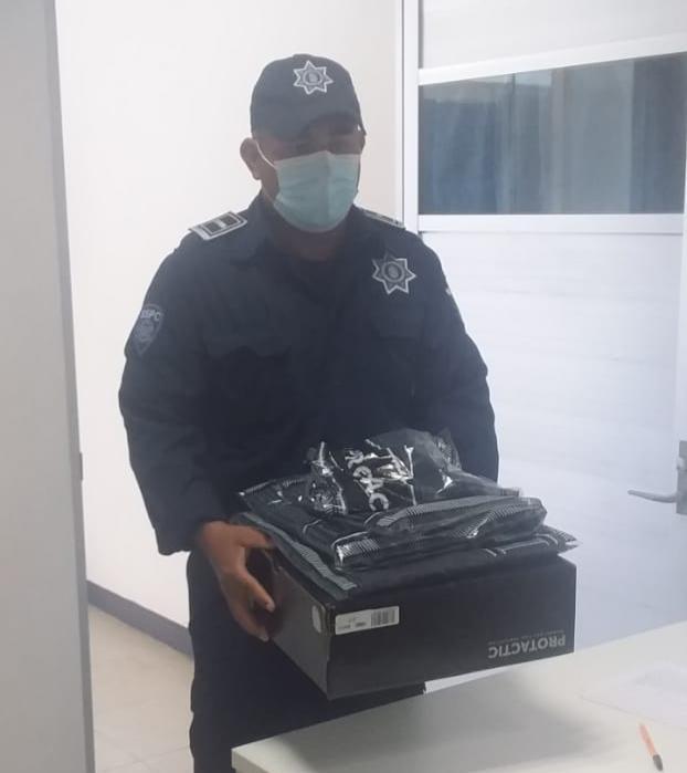 Entrega SSyPC uniforme y calzado a personal operativo de Cuartel General