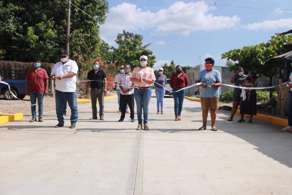 Inauguran en Mapastepec importantes obras de infraestructura vial en los barrios San Miguel y 15 de Enero