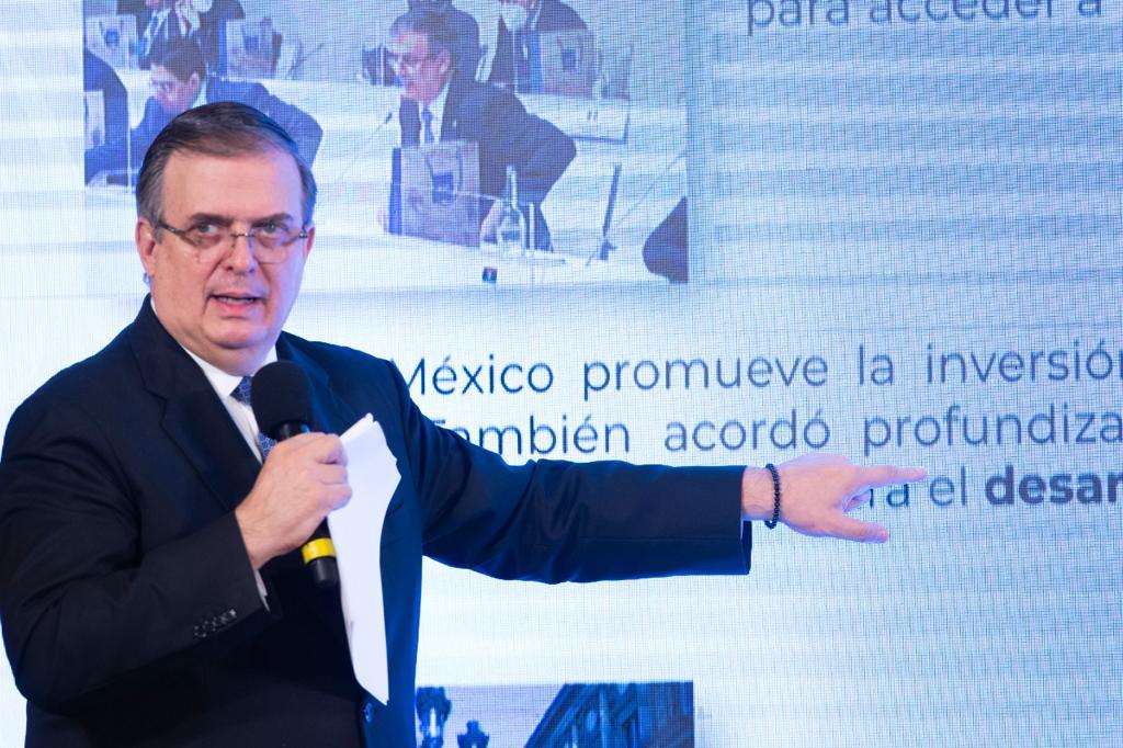 Gracias al envasado en México, se ha acelerado el abasto de vacunas contra COVID-19 