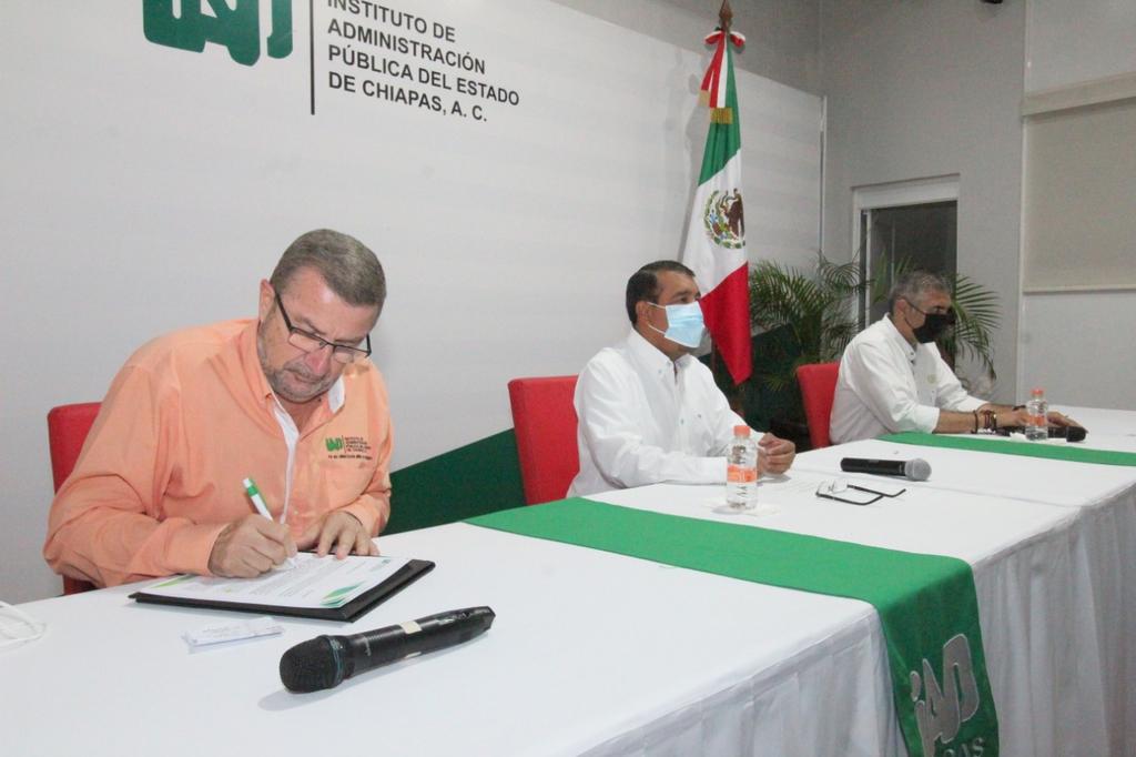 Secretaría de Hacienda del Estado inaugura curso especial dirigido a 650 servidores públicos municipales impartido por el IAP Chiapas y la Secretaría de Obras Públicas&nbsp;&nbsp;
