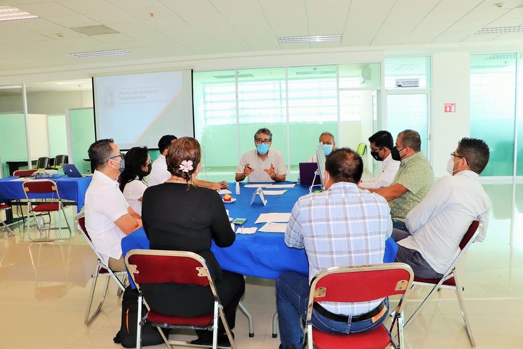 Define UNICACH su Plan Rector de Desarrollo en mesas de trabajo