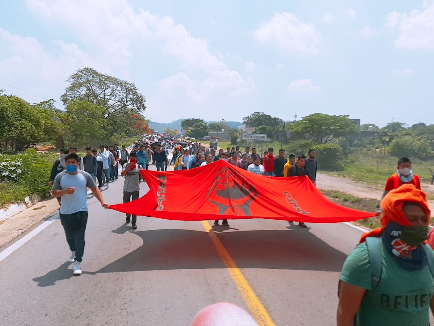 Liberan bajo proceso a normalistas