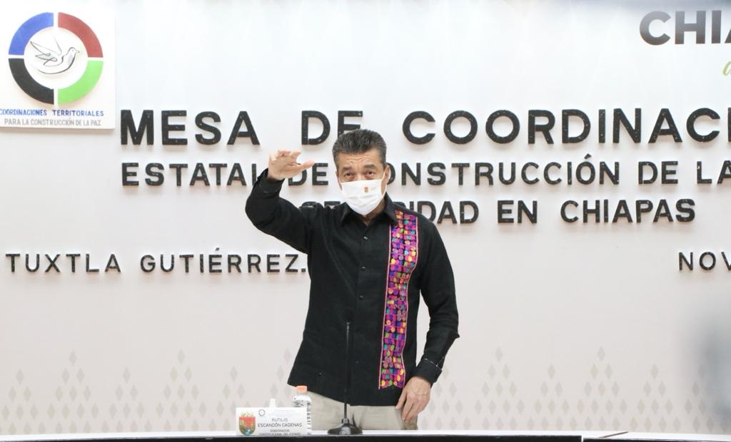 Rutilio Escandon y preregistro de menores de 15 a 17 años