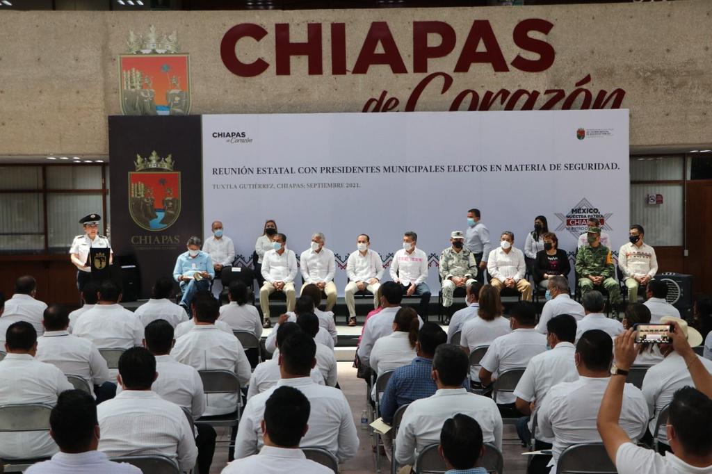 Llama Zepeda Soto a alcaldes electos a priorizar la seguridad en los municipios