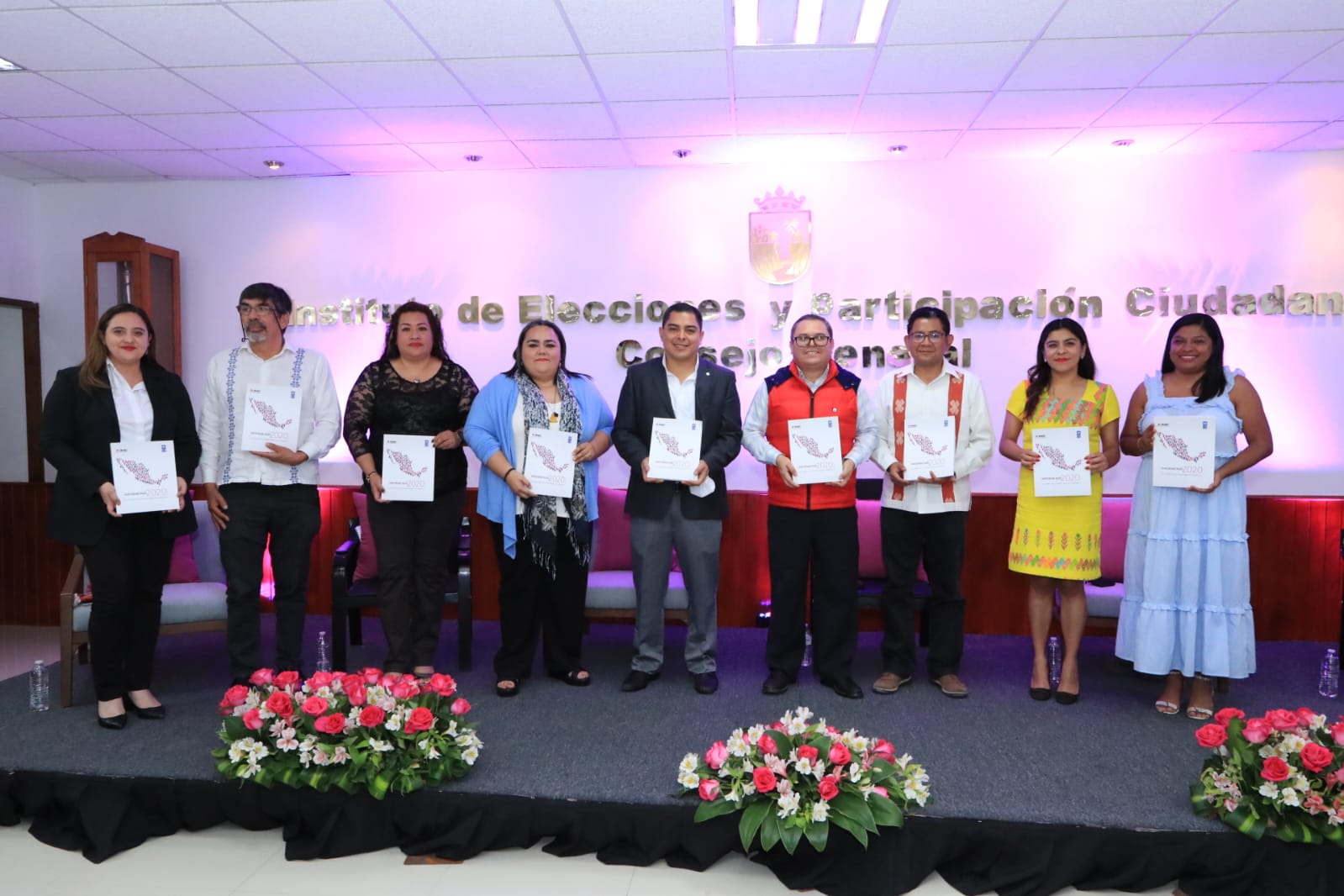 Presentan IEPC e INE, el Informe País 2020 "El curso de la Democracia en México"