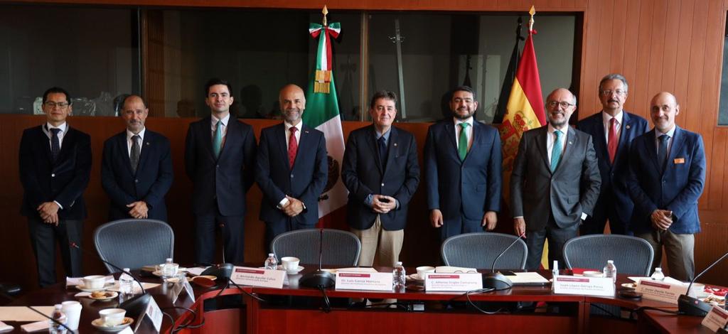SRE refuerza relación estratégica con el Instituto Cervantes para promover el idioma español en el mundo