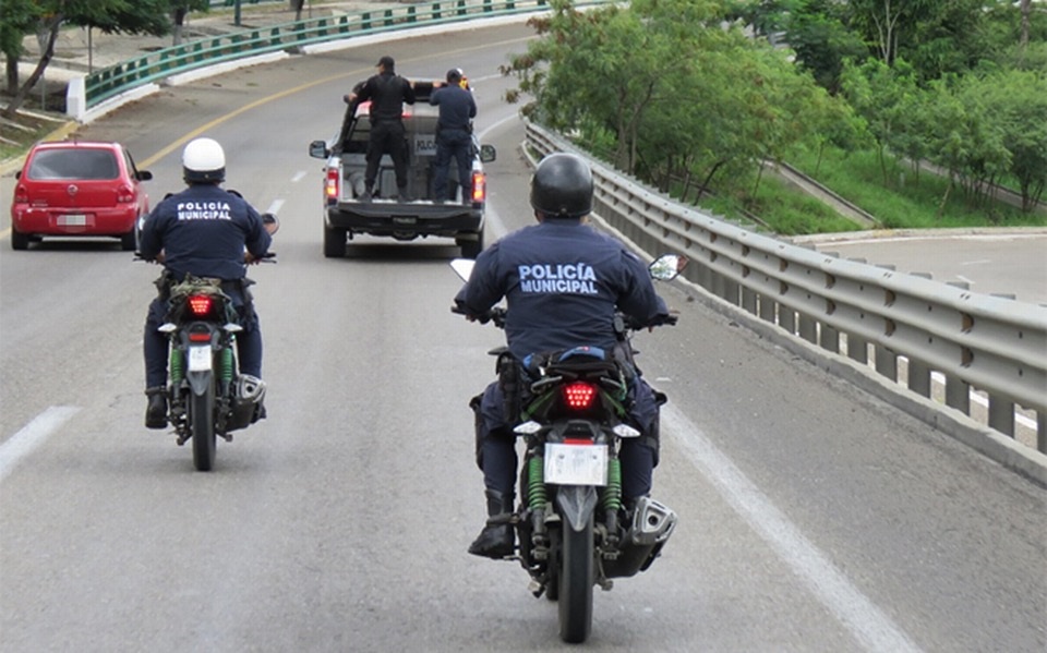 Policias y ciudadanos en Tuxtla