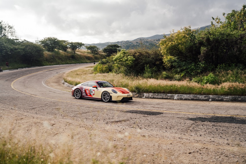 Puebla brilla con la llegada de La Carrera Panamericana