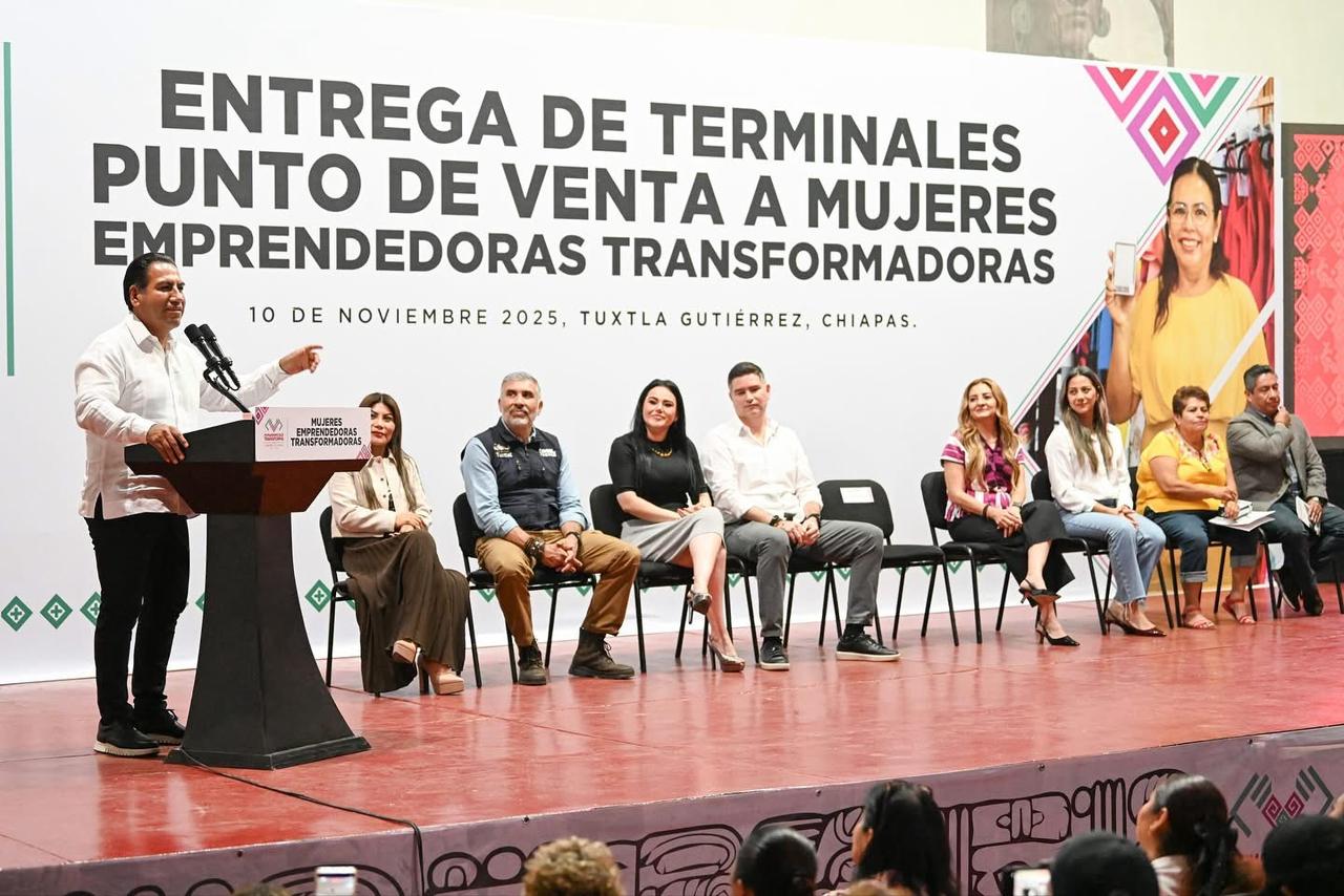 Eduardo Ramírez impulsa el empoderamiento económico de las chiapanecas con herramientas tecnológicas