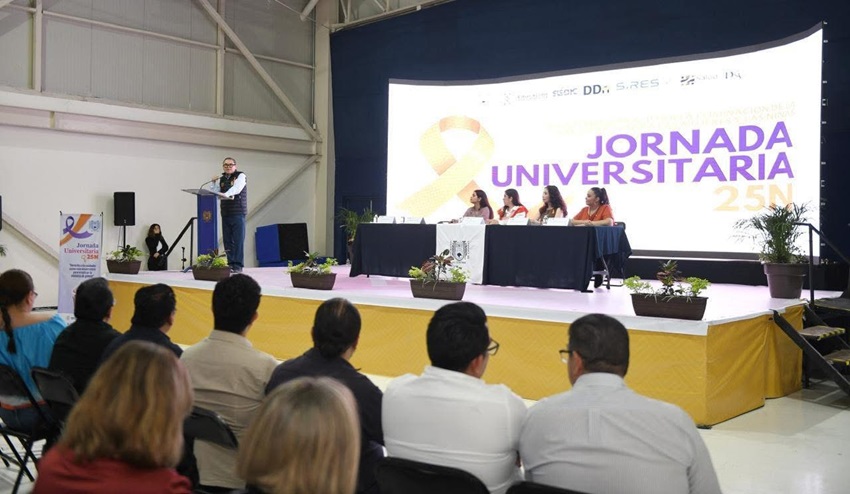 Se realiza en la UNACH la Jornada por el Día Internacional de la Eliminación de la Violencia contra las Mujeres y las Niñas 