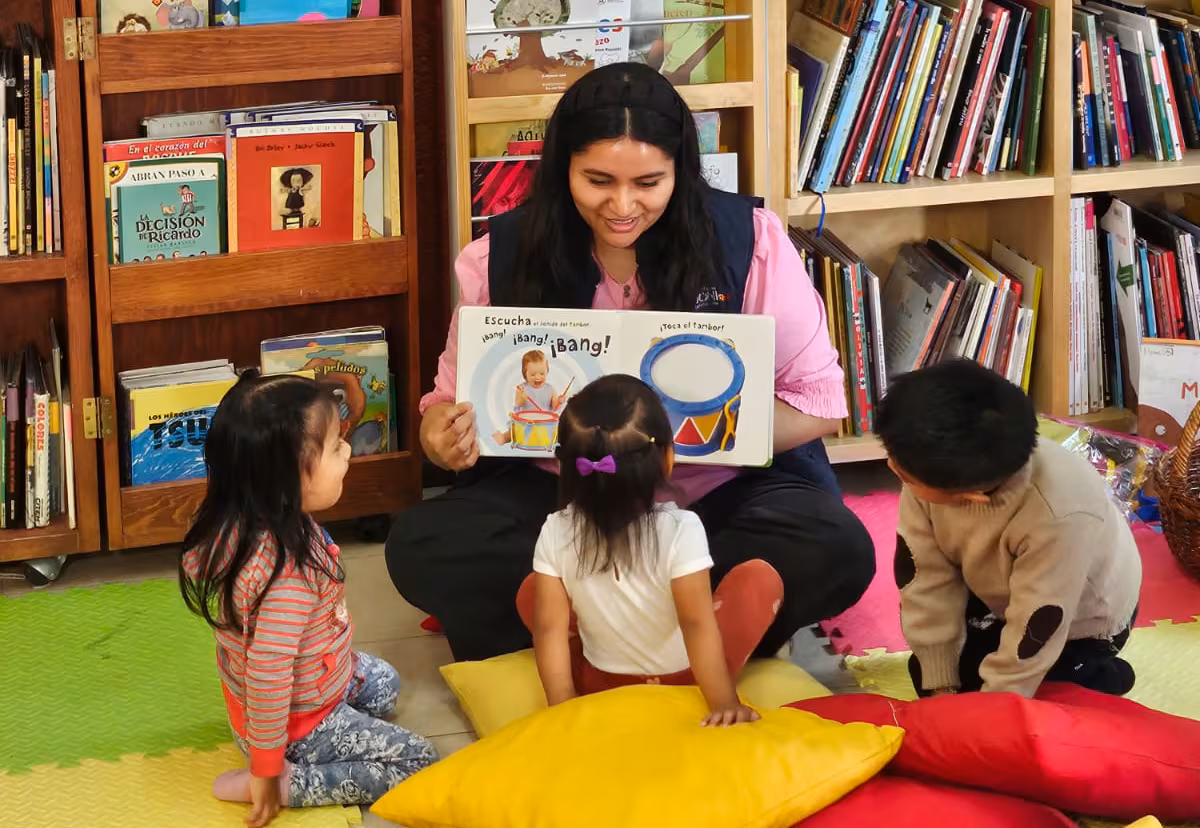 Volkswagen de México y Fundación Juconi celebran un año de compromiso con la infancia migrante a través de “El Bunko” 