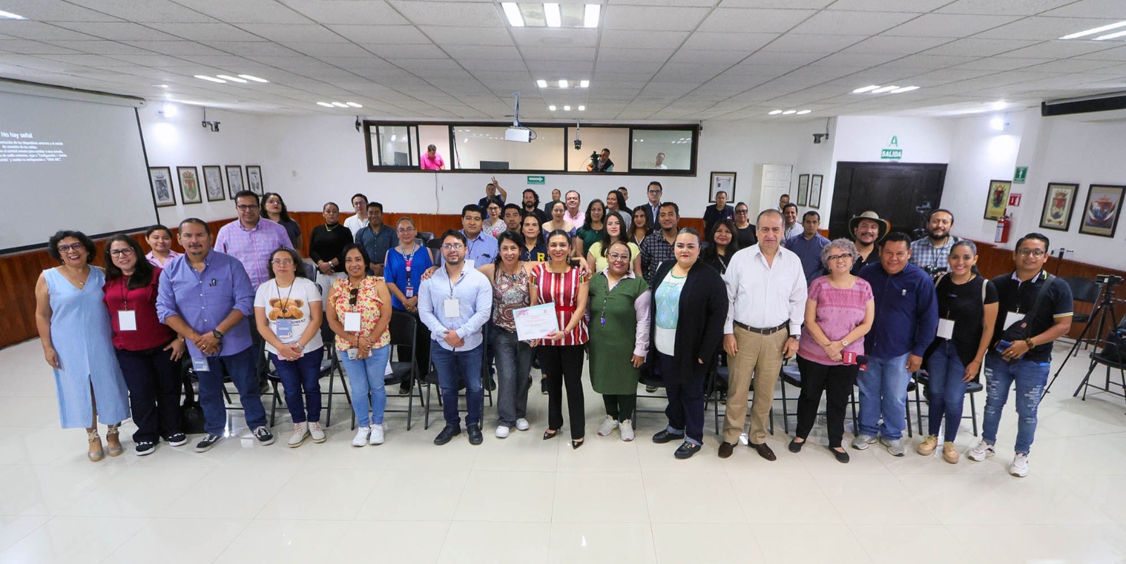Realiza IEPC conferencia Magistral