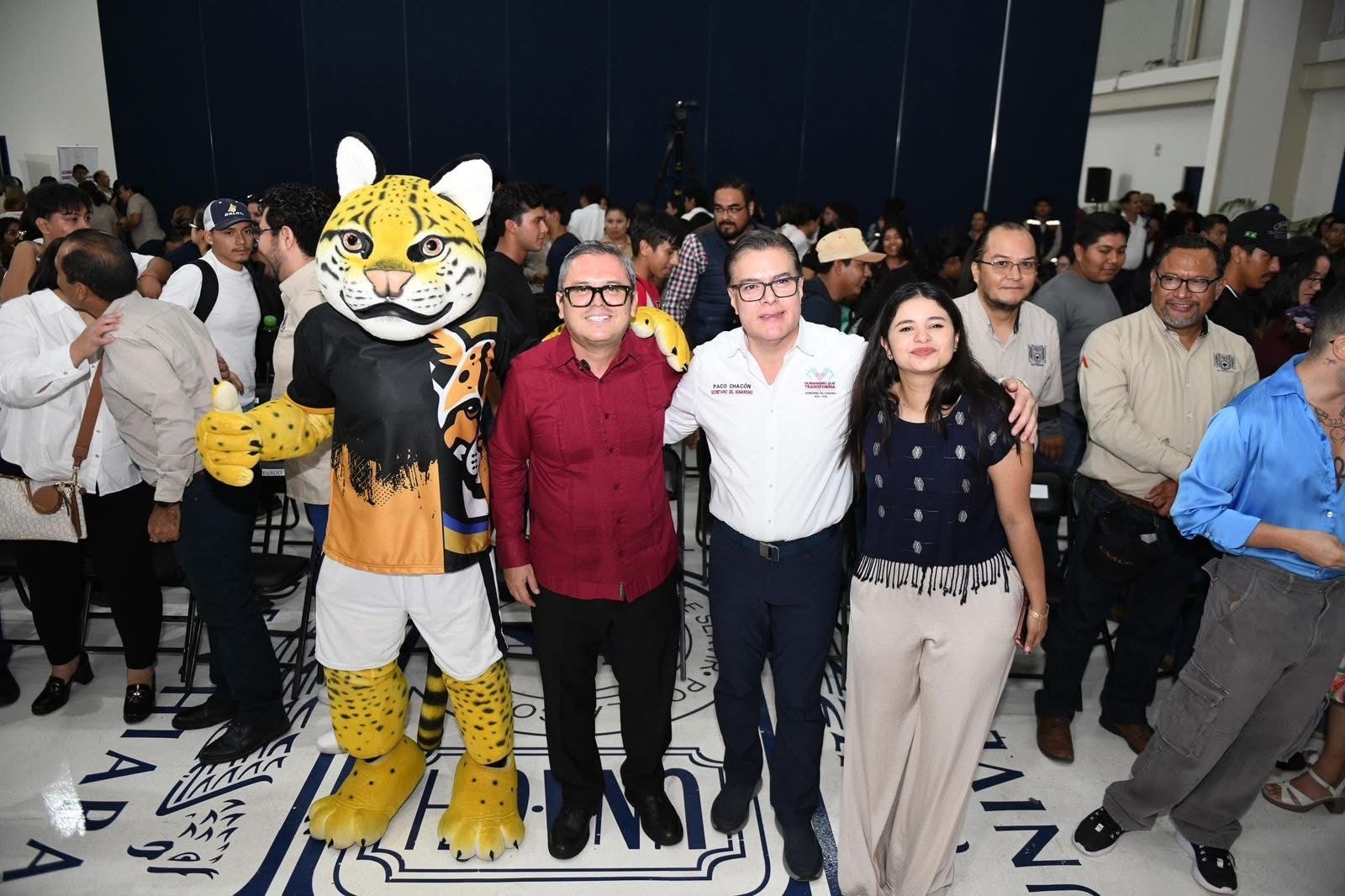 Cientos de estudiantes se dan cita en el Festival Ocelote organizado por la UNACH 