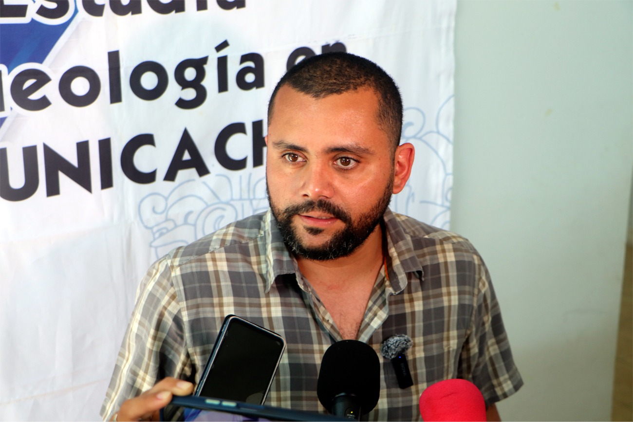Docente de la UNICACH gana Medalla Alfonso Caso por investigación en Palenque 
