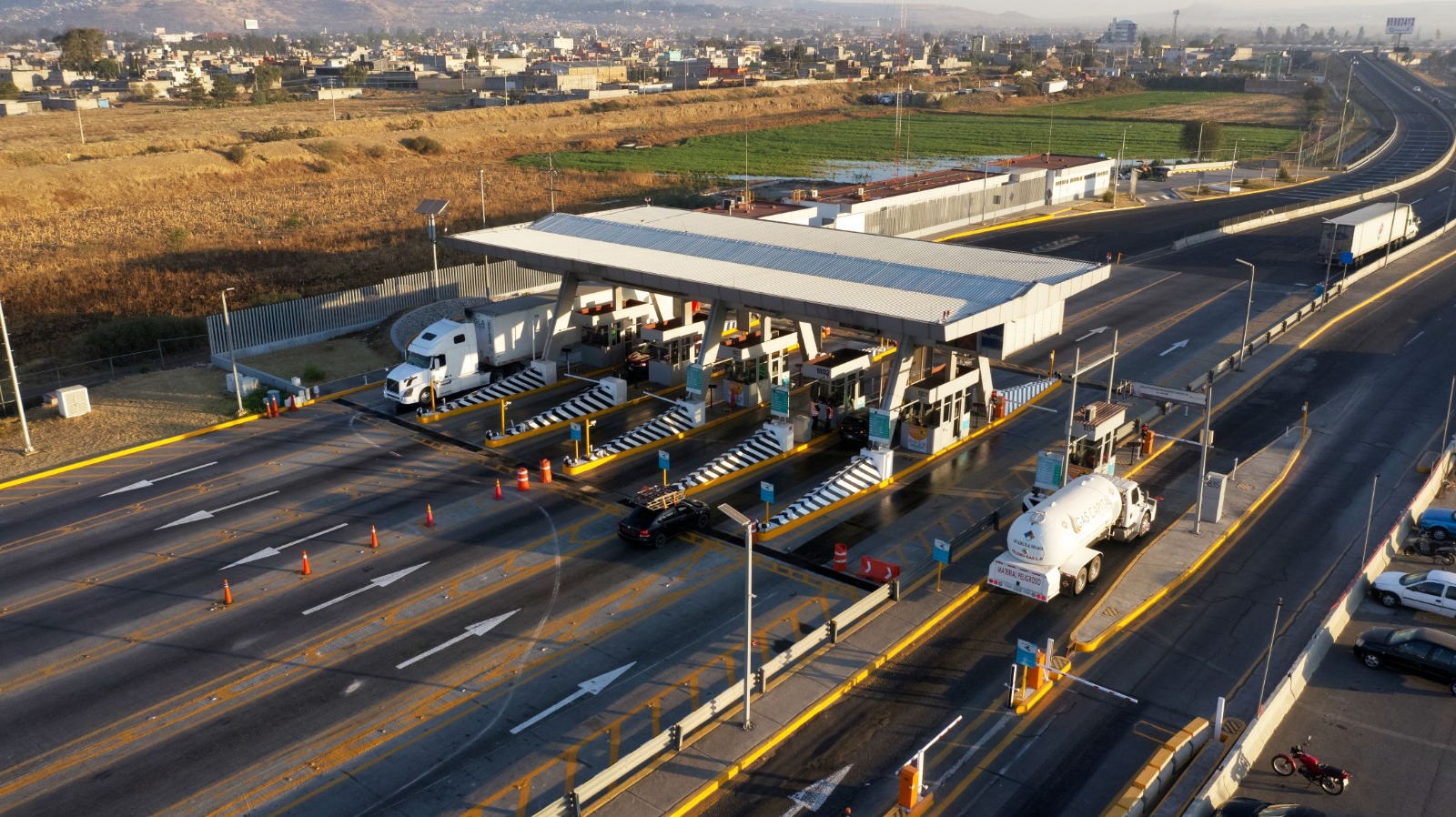 Más de 54,000 vehículos híbridos y eléctricos avanzan hacia una movilidad más limpia