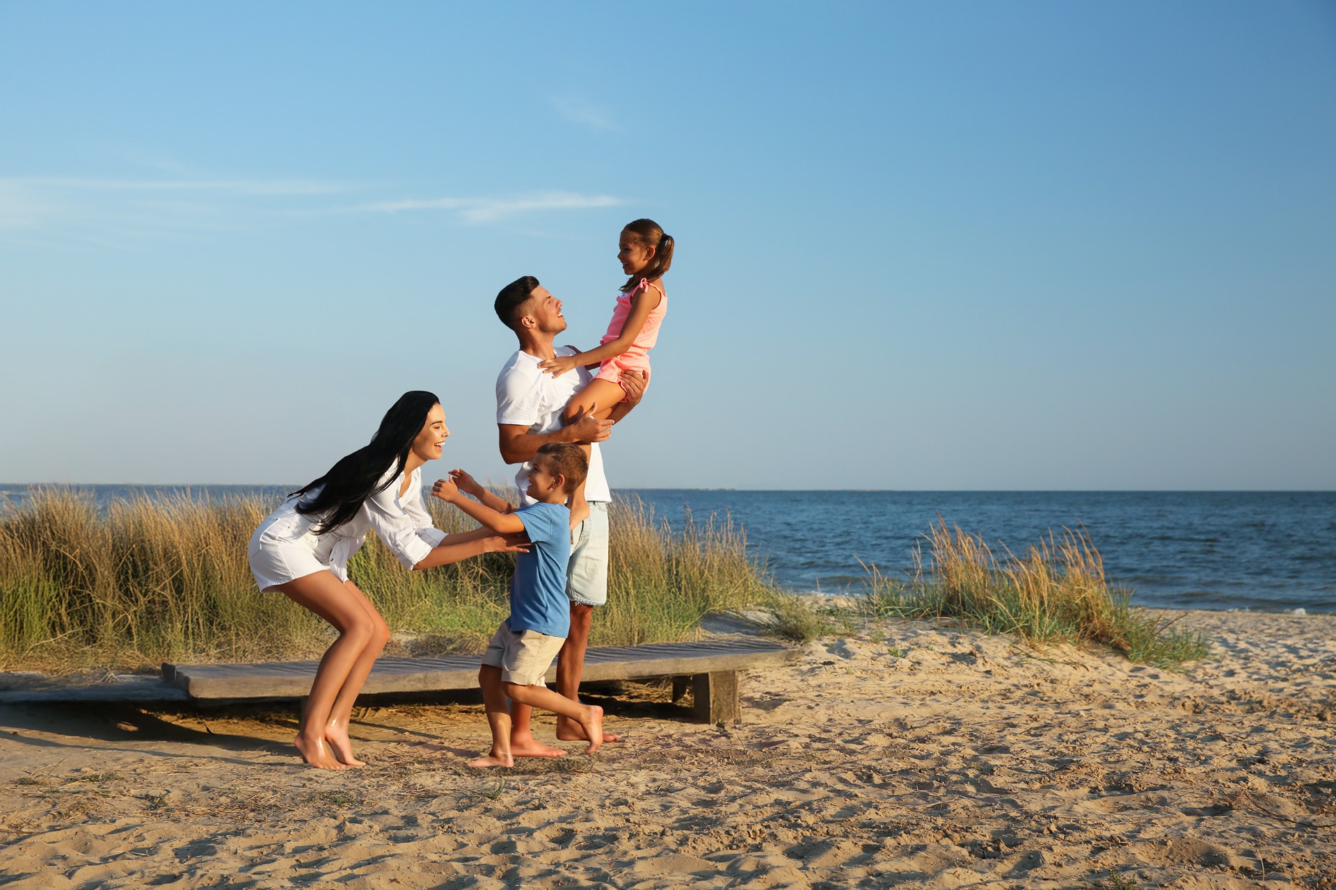 Dollar México impulsa el viaje inteligente con pagos diferidos y beneficios fiscales