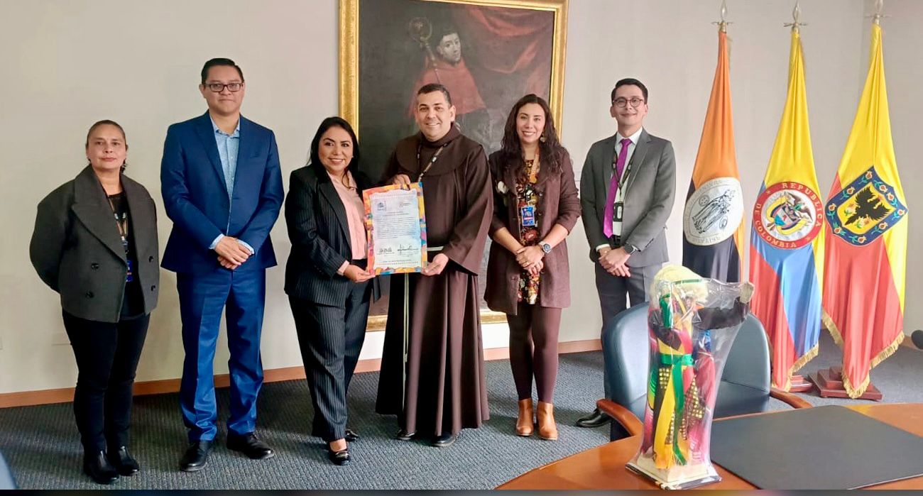 Fortalece UNICACH vinculación internacional con renovación de convenio académico en Colombia