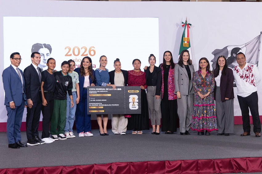 PRESIDENTA CLAUDIA SHEINBAUM PRESENTA A LAS CUATRO GANADORAS DEL CONCURSO REPRESENTA A MÉXICO EN LA INAUGURACIÓN DEL MUNDIAL