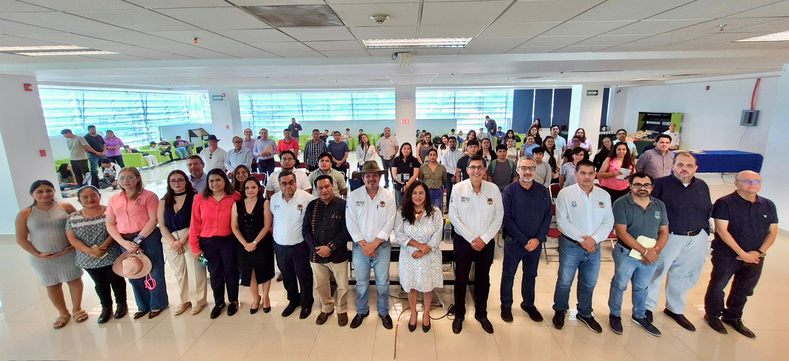 Inaugura rectora de UNICACH Fanny López Jiménez, XII Coloquio de Investigación 2026 de la Maestría en Ciencias en Desarrollo Sustentable y Gestión de Riesgos