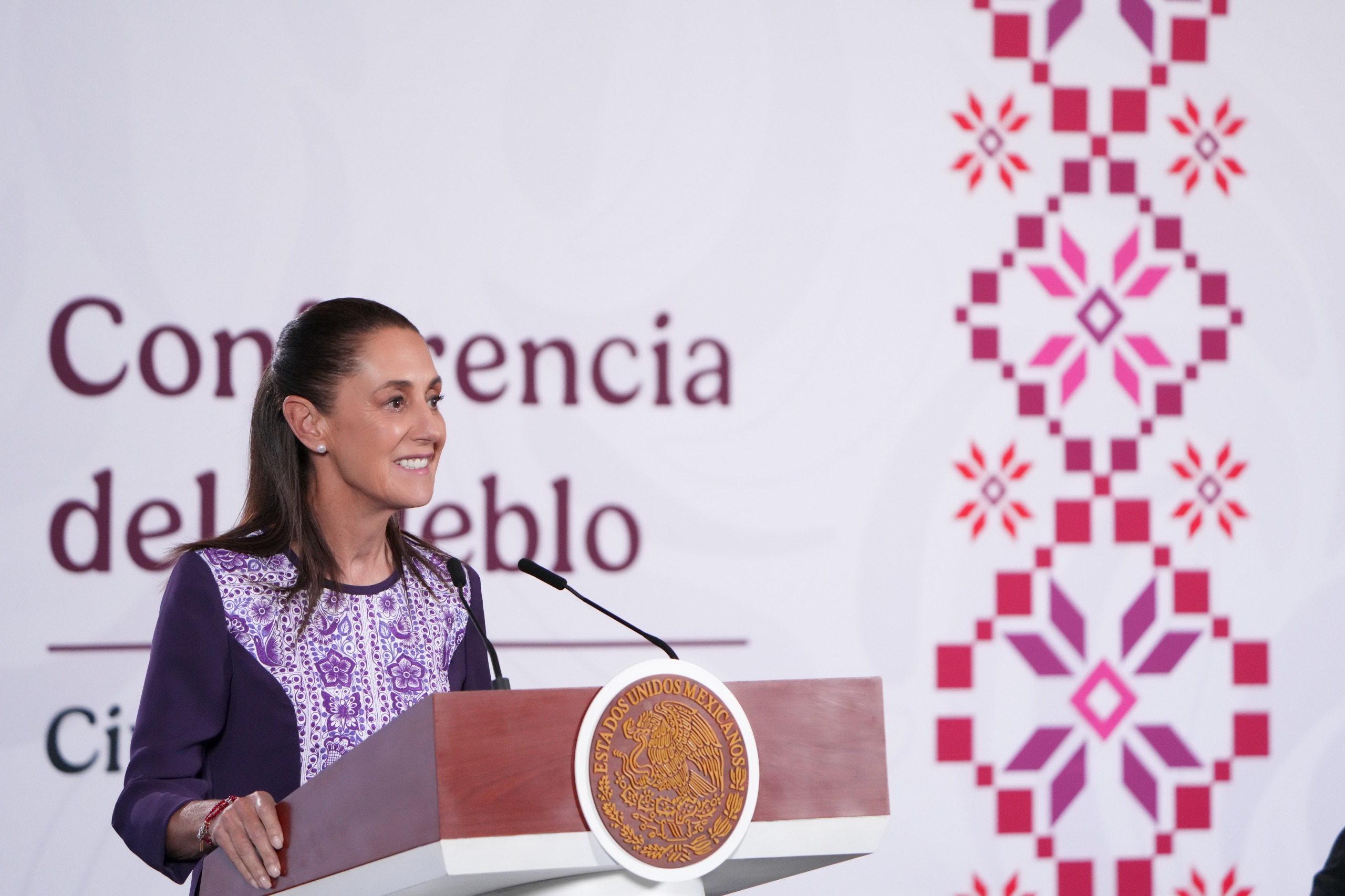AVANZAN LAS INVERSIONES Y LOS POLOS DE DESARROLLO: PRESIDENTA CLAUDIA SHEINBAUM DESTACA INVERSIÓN DE 10 MIL 106 MDP PARA EL PODECOBI DE ZAPOTLÁN, HIDALGO, QUE YA REÚNE 147 MIL MDP EN PROYECTOS
