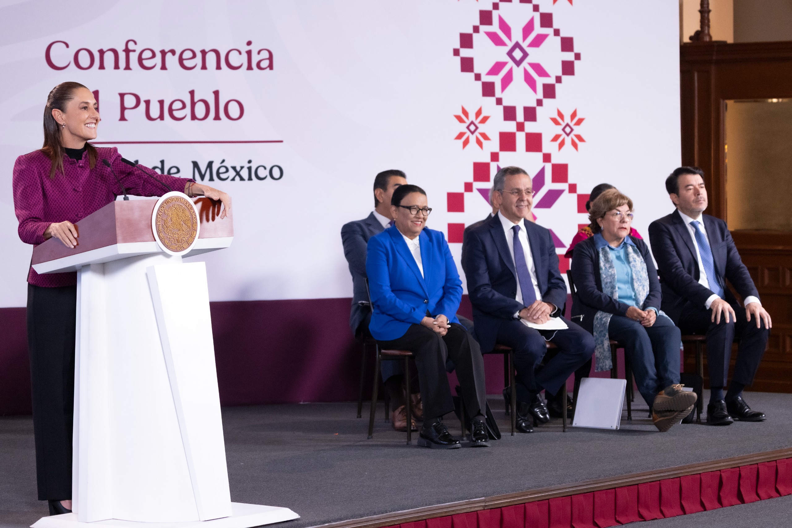 EL TRABAJO DE LA SECRETARÍA DE GOBERNACIÓN ES EJEMPLAR, CUIDA LA GOBERNABILIDAD Y ATIENDE LAS CAUSAS: PRESIDENTA CLAUDIA SHEINBAUM