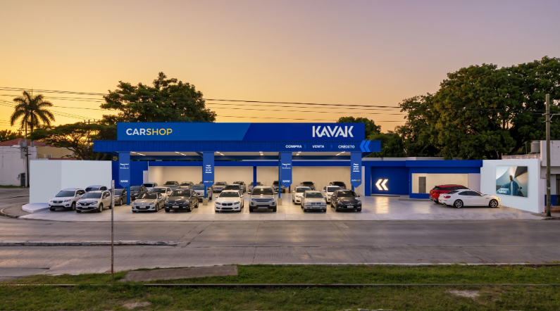 Kavak anuncia su expansión al sureste de México, en alianza con Hertz México