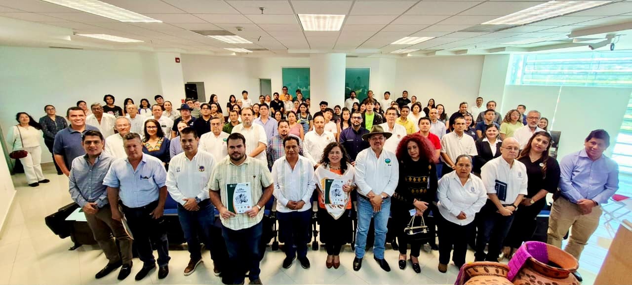 Rinde Primer Informe de Actividades director de la Facultad de Ingeniería de la UNICACH