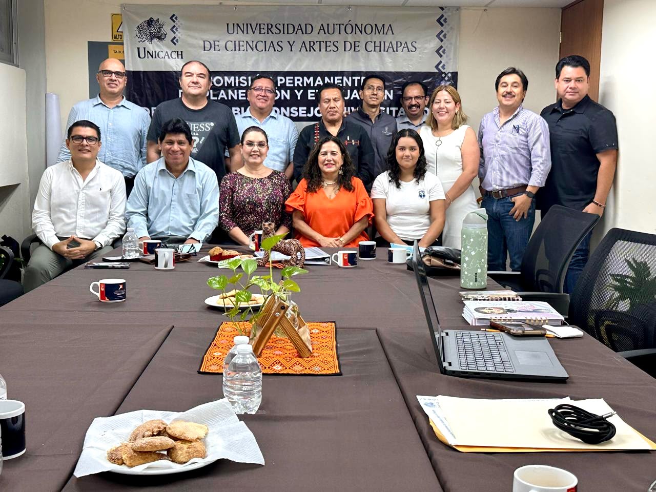 Presenta rectora de UNICACH proyecto que responde a desafíos en salud y consolida expansión