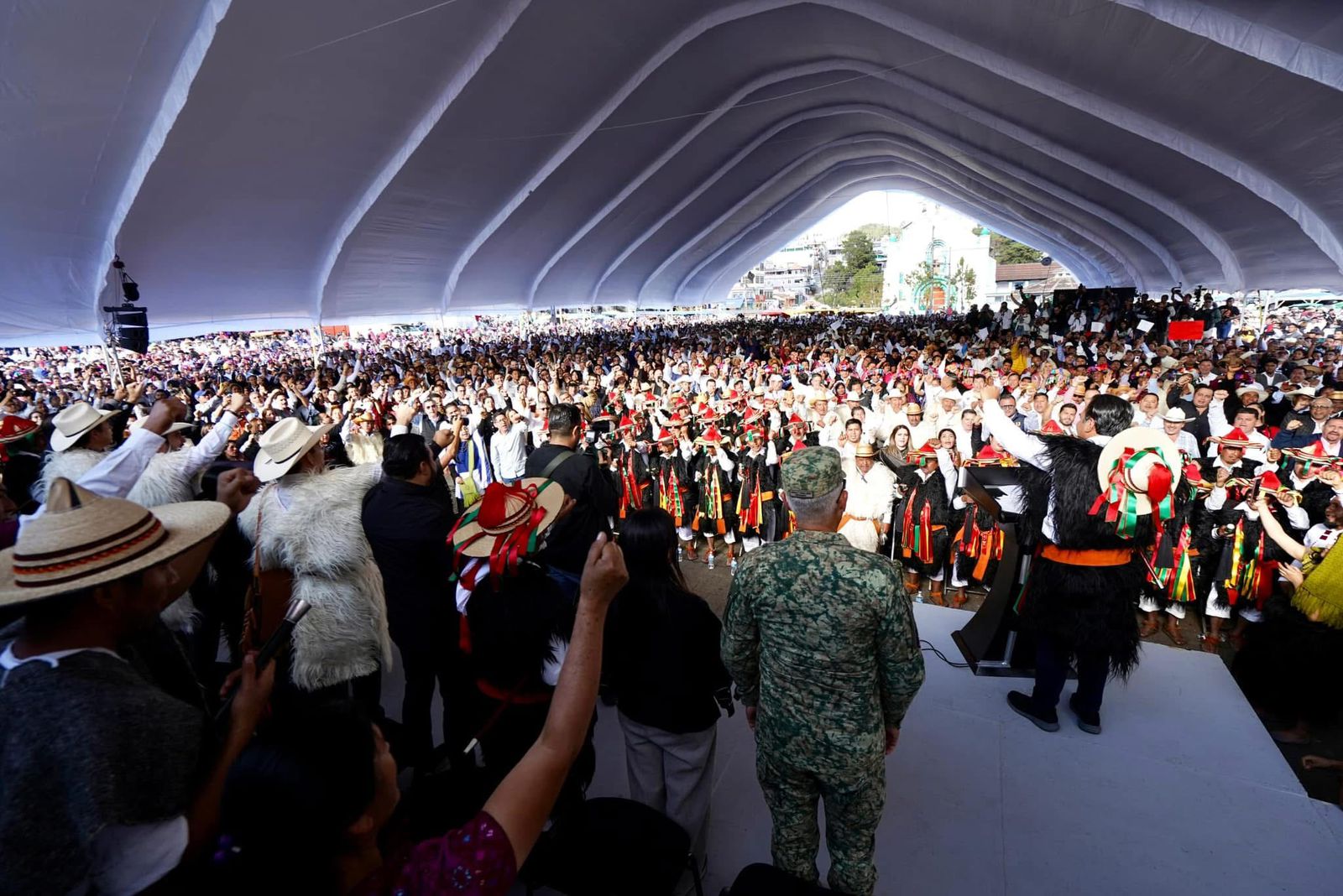 Eduardo Ramírez y titulares de la SEP e INEA encabezan Asamblea General de los Pueblos de Chiapas por la Alfabetización