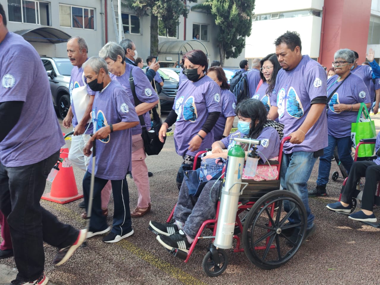 Conmemoración del Día Mundial de la Fibrosis Pulmonar / 6º Caminata de Pacientes del Instituto Nacional de Enfermedades Respiratorias