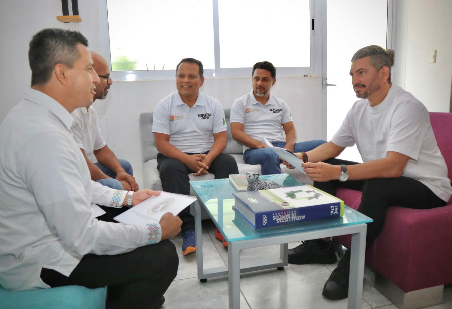 Asociación de Handball de Chiapas presenta su calendario de actividades al Instituto del Deporte