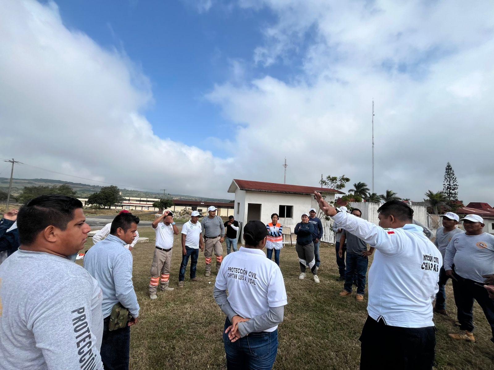 Refuerza Escuela Nacional de Protección Civil actividades académicas y de capacitación